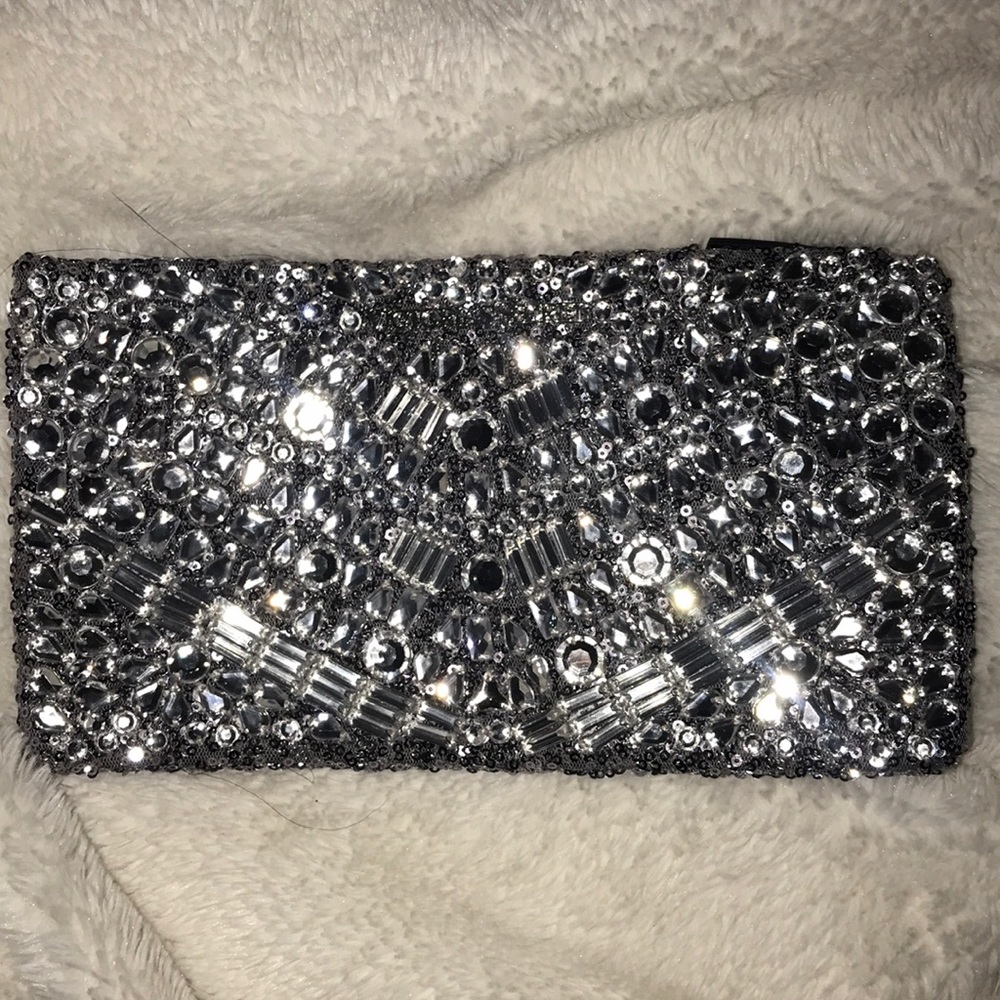 2 for $10 ♥️ SIILVER GEM CLUTCH BAG